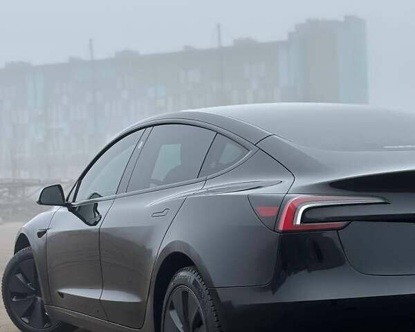 Черный Тесла Модель 3, объемом двигателя 0 л и пробегом 40 тыс. км за 29600 $, фото 3 на Automoto.ua