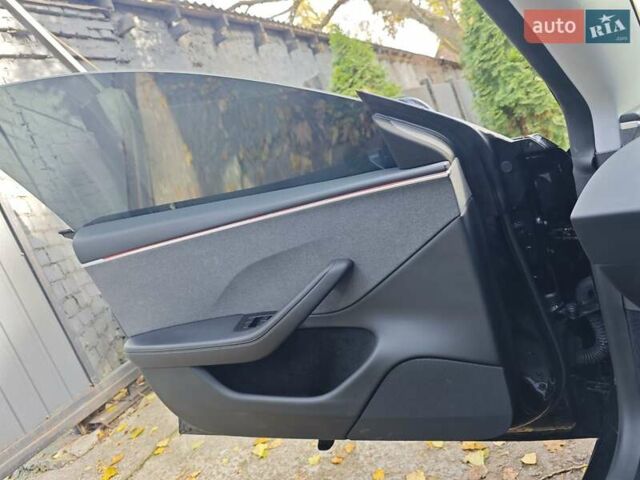Тесла Модель 3 2024 в Киеве на Automoto.ua Черный Тесла Модель 3, объемом двигателя 0 л и пробегом 14 тыс. км за 35000 $, фото 14 на Automoto.ua