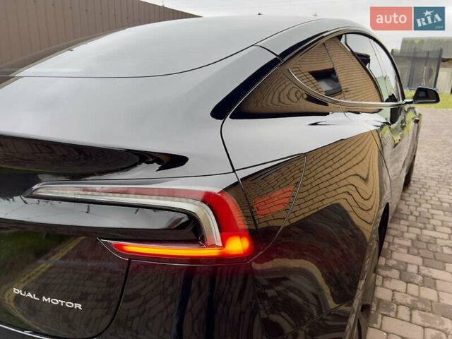Тесла Модель 3 2024 у Олевске на Automoto.ua Чорний Тесла Модель 3, об'ємом двигуна 0 л та пробігом 15 тис. км за 31499 $, фото 27 на Automoto.ua