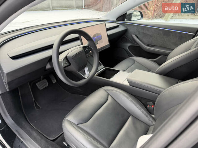 Чорний Тесла Модель 3, об'ємом двигуна 0 л та пробігом 13 тис. км за 31500 $, фото 18 на Automoto.ua