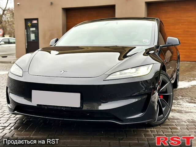 Черный Тесла Модель 3, объемом двигателя 0 л и пробегом 8 тыс. км за 36500 $, фото 1 на Automoto.ua
