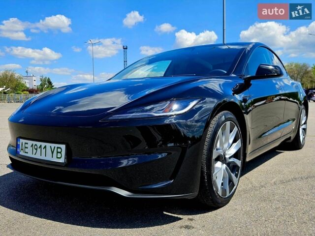 Черный Тесла Модель 3, объемом двигателя 0 л и пробегом 13 тыс. км за 26900 $, фото 1 на Automoto.ua