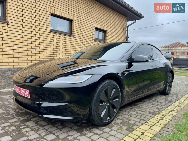 Тесла Модель 3 2024 у Олевске на Automoto.ua Чорний Тесла Модель 3, об'ємом двигуна 0 л та пробігом 15 тис. км за 31499 $, фото 13 на Automoto.ua
