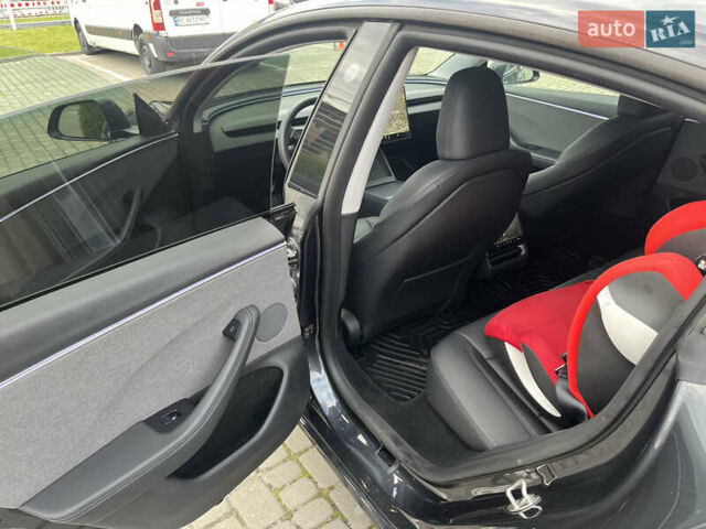 Черный Тесла Модель 3, объемом двигателя 0 л и пробегом 24 тыс. км за 26900 $, фото 11 на Automoto.ua