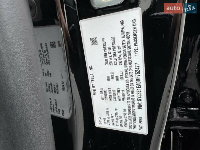 Чорний Тесла Модель 3, об'ємом двигуна 0 л та пробігом 2 тис. км за 32500 $, фото 31 на Automoto.ua