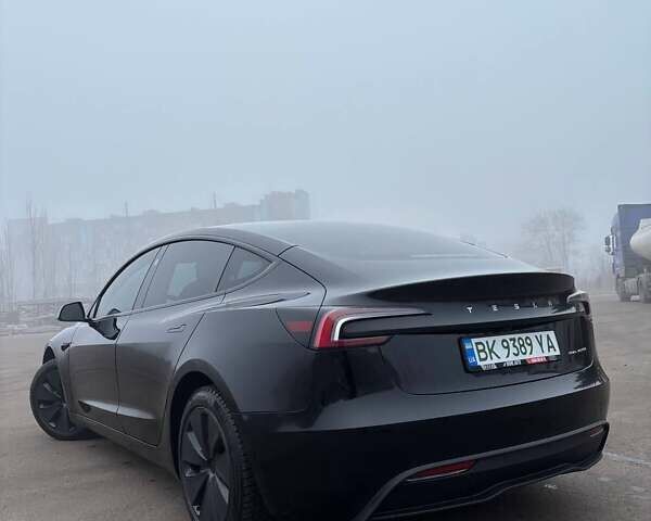 Черный Тесла Модель 3, объемом двигателя 0 л и пробегом 40 тыс. км за 29600 $, фото 5 на Automoto.ua
