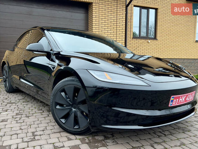 Тесла Модель 3 2024 у Олевске на Automoto.ua Чорний Тесла Модель 3, об'ємом двигуна 0 л та пробігом 15 тис. км за 31499 $, фото 2 на Automoto.ua