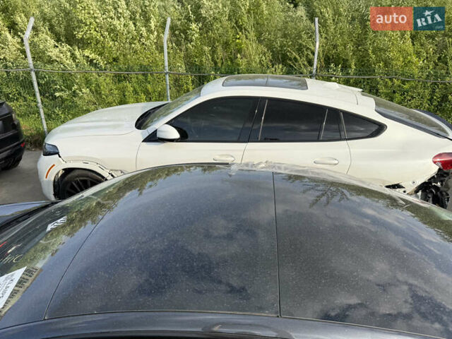 Чорний Тесла Модель 3, об'ємом двигуна 0 л та пробігом 21 тис. км за 16900 $, фото 7 на Automoto.ua