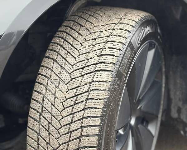 Черный Тесла Модель 3, объемом двигателя 0 л и пробегом 40 тыс. км за 29600 $, фото 15 на Automoto.ua