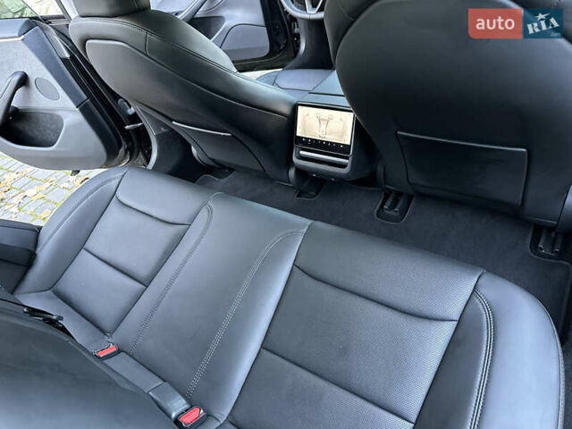 Чорний Тесла Модель 3, об'ємом двигуна 0 л та пробігом 22 тис. км за 29900 $, фото 17 на Automoto.ua