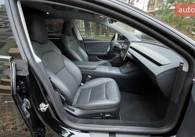 Черный Тесла Модель 3, объемом двигателя 0 л и пробегом 16 тыс. км за 33000 $, фото 43 на Automoto.ua