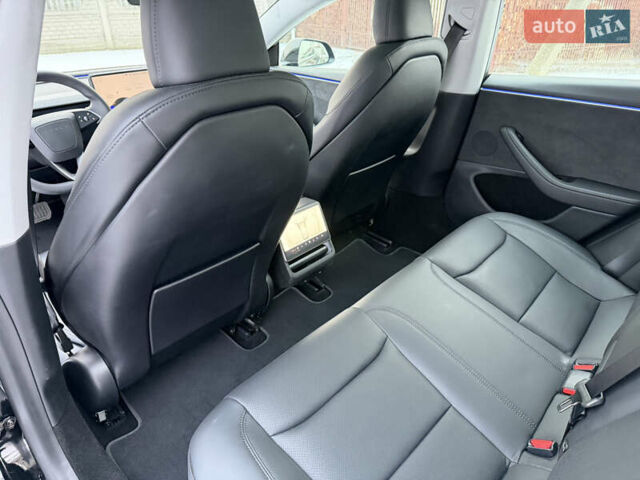 Чорний Тесла Модель 3, об'ємом двигуна 0 л та пробігом 13 тис. км за 31500 $, фото 19 на Automoto.ua