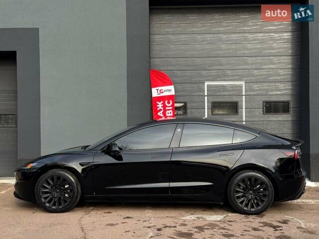 Черный Тесла Модель 3, объемом двигателя 0 л и пробегом 15 тыс. км за 32000 $, фото 5 на Automoto.ua