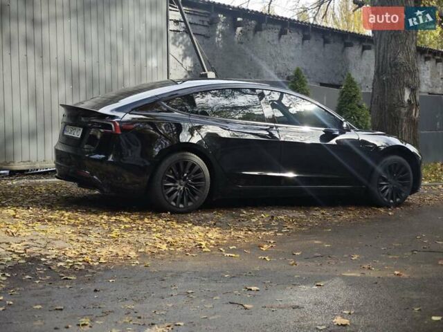 Тесла Модель 3 2024 в Киеве на Automoto.ua Черный Тесла Модель 3, объемом двигателя 0 л и пробегом 14 тыс. км за 35000 $, фото 4 на Automoto.ua