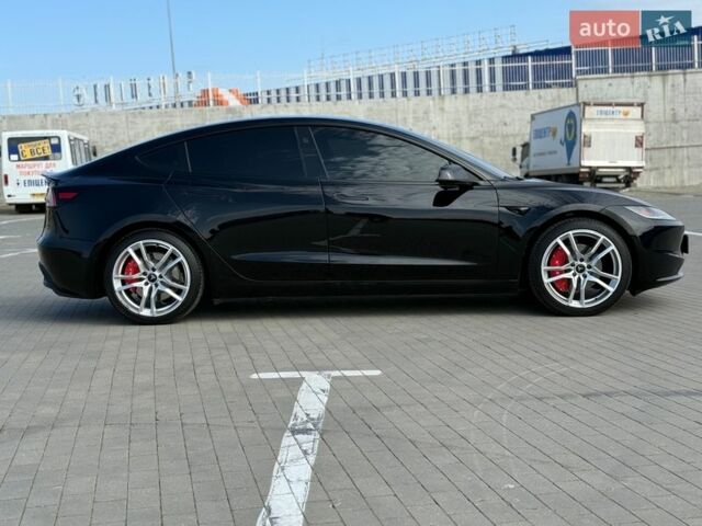 Черный Тесла Модель 3, объемом двигателя 0 л и пробегом 30 тыс. км за 26500 $, фото 3 на Automoto.ua