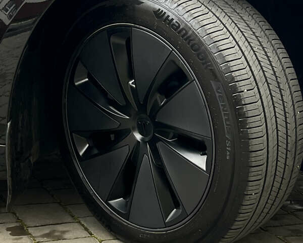 Чорний Тесла Модель 3, об'ємом двигуна 0 л та пробігом 18 тис. км за 28400 $, фото 19 на Automoto.ua