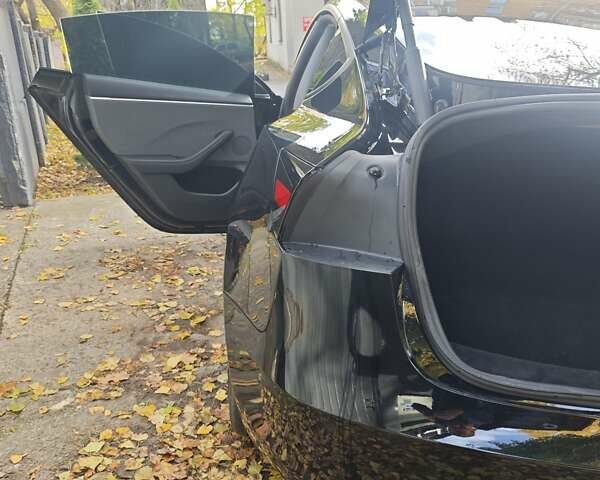 Тесла Модель 3 2024 в Киеве на Automoto.ua Черный Тесла Модель 3, объемом двигателя 0 л и пробегом 14 тыс. км за 35000 $, фото 22 на Automoto.ua