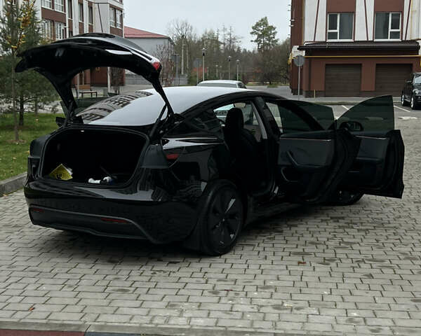 Чорний Тесла Модель 3, об'ємом двигуна 0 л та пробігом 18 тис. км за 28400 $, фото 21 на Automoto.ua