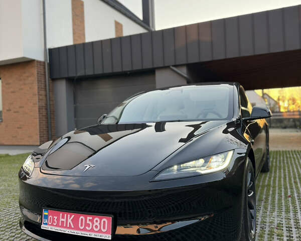 Черный Тесла Модель 3, объемом двигателя 0 л и пробегом 3 тыс. км за 26300 $, фото 2 на Automoto.ua