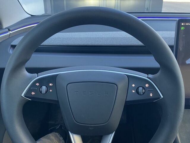 Чорний Тесла Модель 3, об'ємом двигуна 0 л та пробігом 10 тис. км за 25500 $, фото 23 на Automoto.ua