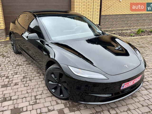Тесла Модель 3 2024 у Олевске на Automoto.ua Чорний Тесла Модель 3, об'ємом двигуна 0 л та пробігом 15 тис. км за 31499 $, фото 1 на Automoto.ua