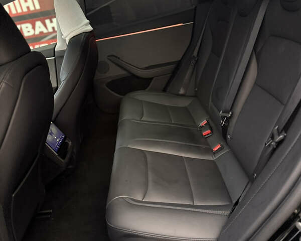 Черный Тесла Модель 3, объемом двигателя 0 л и пробегом 13 тыс. км за 27000 $, фото 9 на Automoto.ua