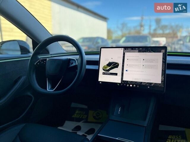Черный Тесла Модель 3, объемом двигателя 0 л и пробегом 3 тыс. км за 31500 $, фото 13 на Automoto.ua