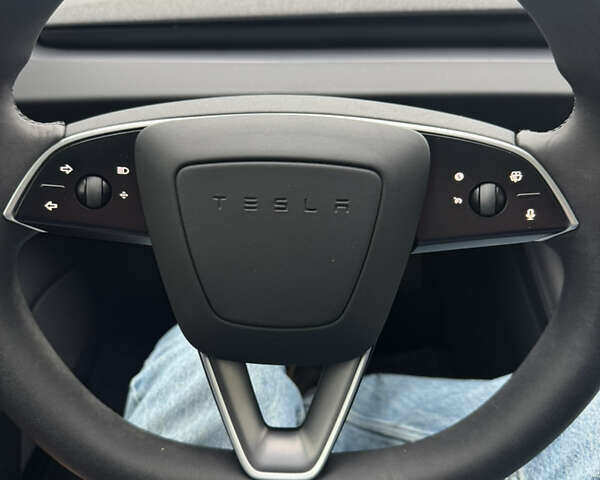 Черный Тесла Модель 3, объемом двигателя 0 л и пробегом 13 тыс. км за 25000 $, фото 21 на Automoto.ua