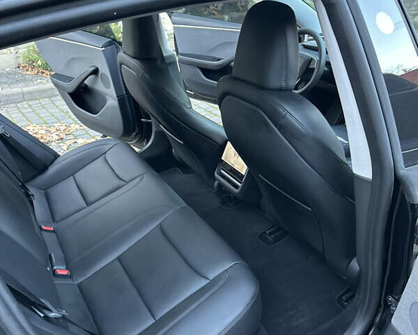 Чорний Тесла Модель 3, об'ємом двигуна 0 л та пробігом 22 тис. км за 29900 $, фото 18 на Automoto.ua