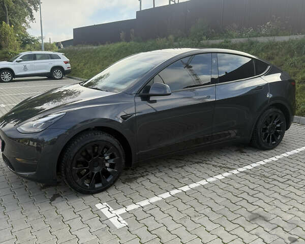 Чорний Тесла Модель 3, об'ємом двигуна 0 л та пробігом 32 тис. км за 26500 $, фото 2 на Automoto.ua
