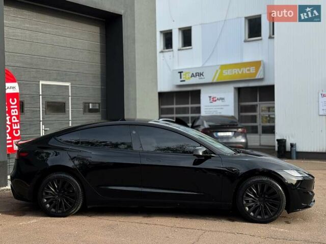 Черный Тесла Модель 3, объемом двигателя 0 л и пробегом 15 тыс. км за 32000 $, фото 10 на Automoto.ua