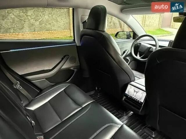 Черный Тесла Модель 3, объемом двигателя 0 л и пробегом 43 тыс. км за 22999 $, фото 20 на Automoto.ua