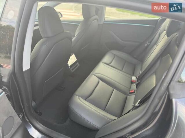 Черный Тесла Модель 3, объемом двигателя 0 л и пробегом 12 тыс. км за 33100 $, фото 11 на Automoto.ua