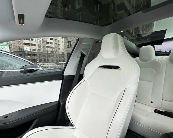 Чорний Тесла Модель 3, об'ємом двигуна 0 л та пробігом 8 тис. км за 36500 $, фото 7 на Automoto.ua