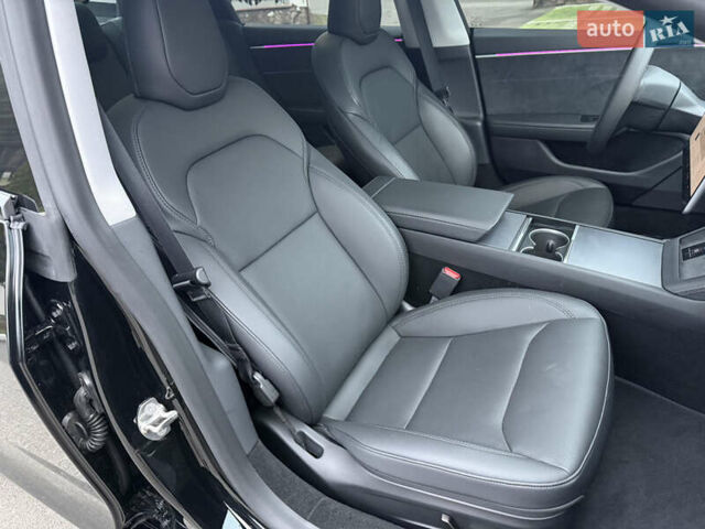 Черный Тесла Модель 3, объемом двигателя 0 л и пробегом 13 тыс. км за 31500 $, фото 33 на Automoto.ua