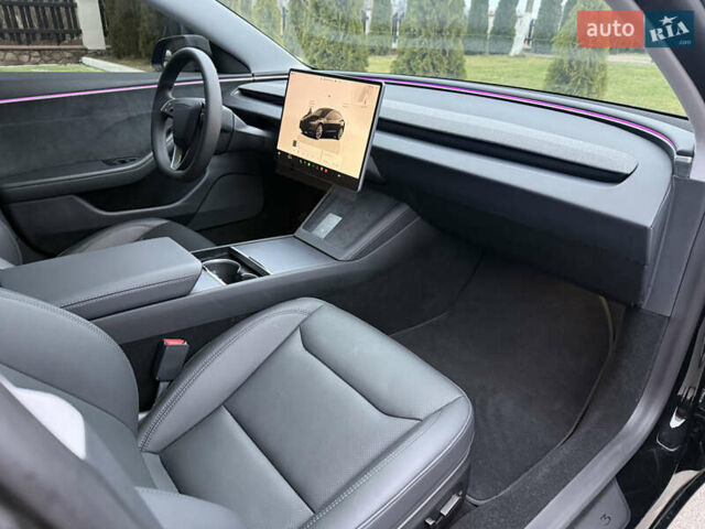Черный Тесла Модель 3, объемом двигателя 0 л и пробегом 13 тыс. км за 31500 $, фото 32 на Automoto.ua