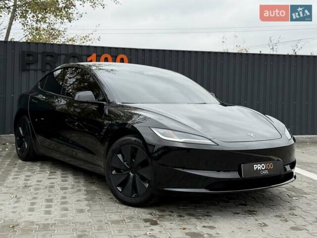 Тесла Модель 3 2024 в Киеве на Automoto.ua Черный Тесла Модель 3, объемом двигателя 0 л и пробегом 9 тыс. км за 25999 $, фото 5 на Automoto.ua