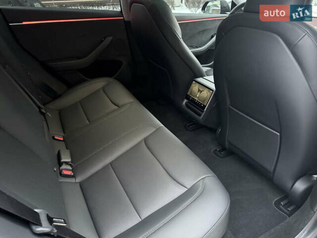 Черный Тесла Модель 3, объемом двигателя 0 л и пробегом 17 тыс. км за 32999 $, фото 31 на Automoto.ua