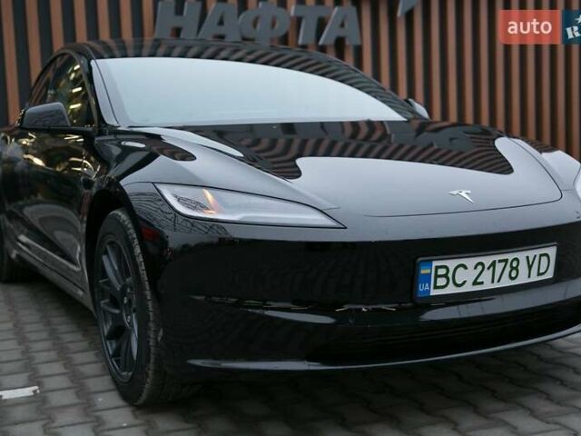 Черный Тесла Модель 3, объемом двигателя 0 л и пробегом 4 тыс. км за 28500 $, фото 7 на Automoto.ua