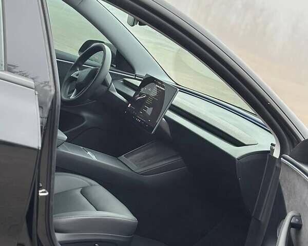 Черный Тесла Модель 3, объемом двигателя 0 л и пробегом 40 тыс. км за 29600 $, фото 8 на Automoto.ua