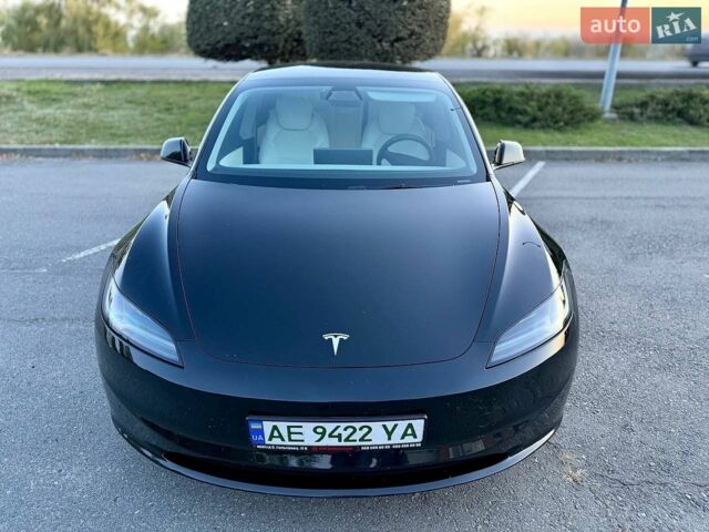 Черный Тесла Модель 3, объемом двигателя 0 л и пробегом 37 тыс. км за 31900 $, фото 53 на Automoto.ua