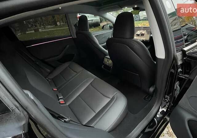 Черный Тесла Модель 3, объемом двигателя 0 л и пробегом 16 тыс. км за 33000 $, фото 37 на Automoto.ua