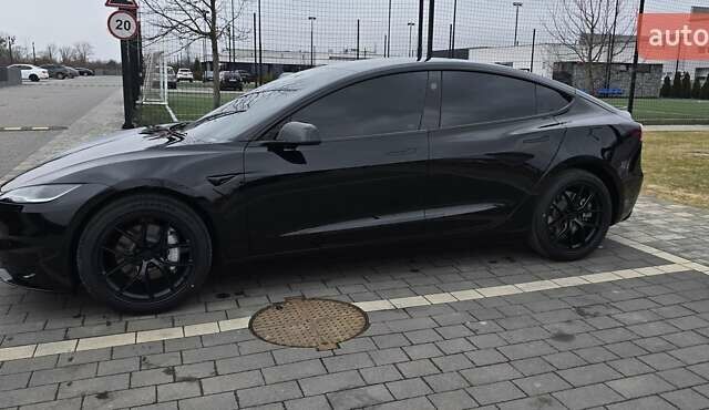 Чорний Тесла Модель 3, об'ємом двигуна 0 л та пробігом 9 тис. км за 28000 $, фото 4 на Automoto.ua