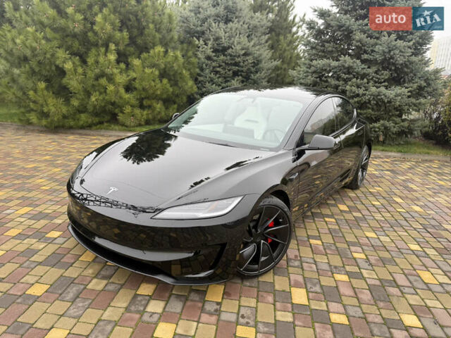 Чорний Тесла Модель 3, об'ємом двигуна 0 л та пробігом 7 тис. км за 45900 $, фото 2 на Automoto.ua