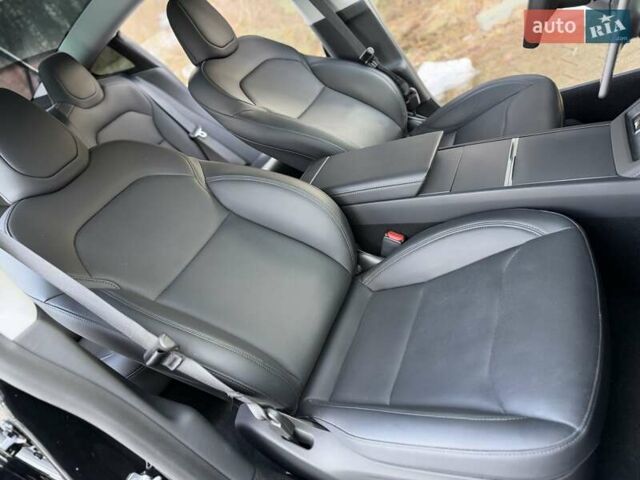 Черный Тесла Модель 3, объемом двигателя 0 л и пробегом 4 тыс. км за 26400 $, фото 61 на Automoto.ua