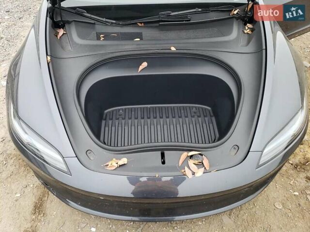 Чорний Тесла Модель 3, об'ємом двигуна 0 л та пробігом 36 тис. км за 15400 $, фото 10 на Automoto.ua