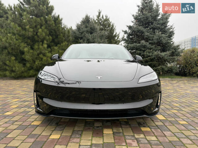 Чорний Тесла Модель 3, об'ємом двигуна 0 л та пробігом 7 тис. км за 45900 $, фото 17 на Automoto.ua