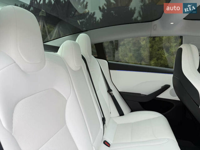 Чорний Тесла Модель 3, об'ємом двигуна 0 л та пробігом 7 тис. км за 45900 $, фото 36 на Automoto.ua