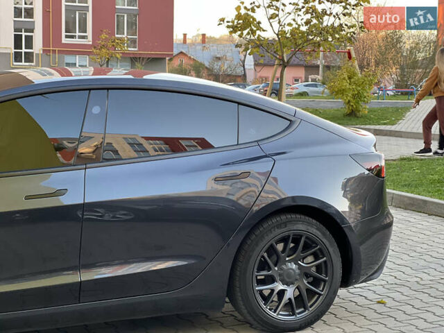 Чорний Тесла Модель 3, об'ємом двигуна 0 л та пробігом 8 тис. км за 29999 $, фото 6 на Automoto.ua
