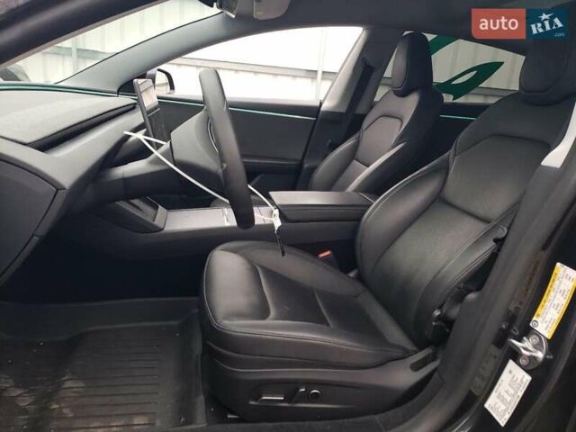 Чорний Тесла Модель 3, об'ємом двигуна 0 л та пробігом 36 тис. км за 15400 $, фото 6 на Automoto.ua